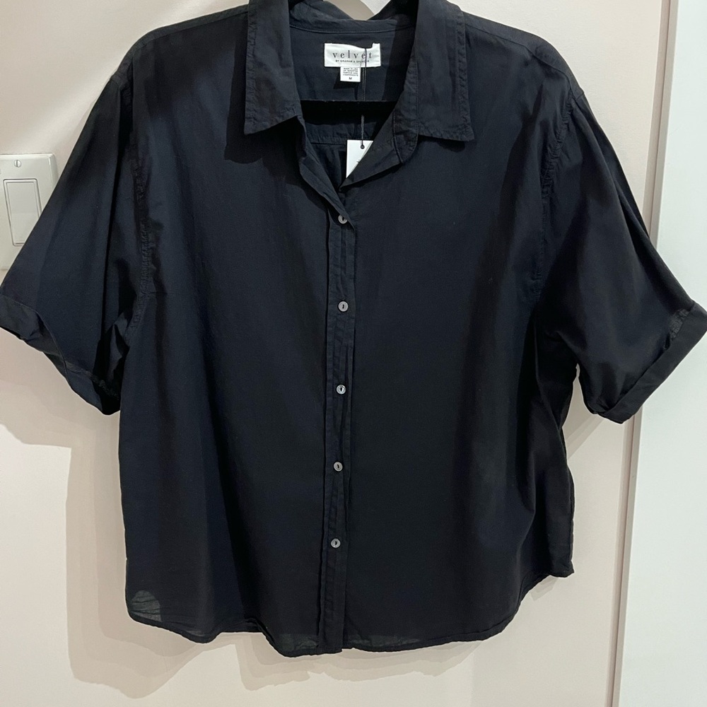Velvet by Graham and Spencer Black Casual Button Down Shirt
